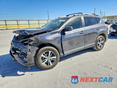 2017 TOYOTA RAV4 XLE JTMWFREV2HJ719015 - główne zdjęcie licytacji z USA - miniatura