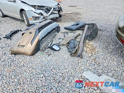 Zdjęcie 12 z 12 samochodu: 2017 VOLVO XC60 T5 DYNAMIC VIN:YV440MRRXH2140337 - miniatura