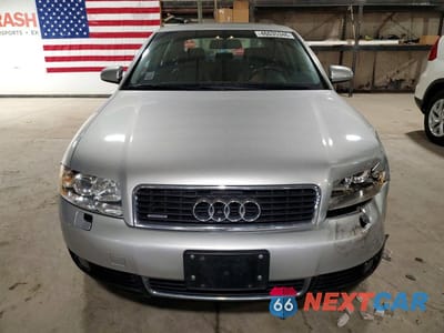 Piąte zdjęcie samochodu w środku: 2003 AUDI A4 3.0 QUATTRO VIN:WAULT68EX3A360086 - miniatura