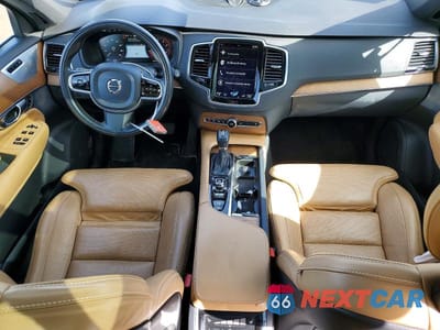 Zdjęcie 8 z 12 samochodu: 2017 VOLVO XC90 T6 VIN:YV4A22PL4H1156457 - miniatura