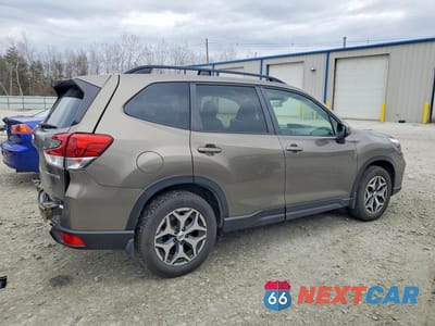 Trzecie zdjęcie samochodu z tyłu: 2019 SUBARU FORESTER PREMIUM VIN:JF2SKAGC6KH457264 - miniatura