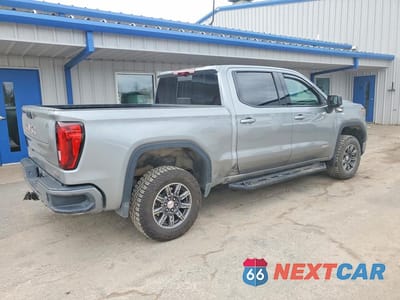 Trzecie zdjęcie samochodu z tyłu: 2024 GMC SIERRA K1500 AT4 VIN:3GTUUEE87RG362675 - miniatura