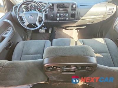 Zdjęcie 8 z 11 samochodu: 2008 GMC SIERRA K1500 VIN:2GTEK13J181284863 - miniatura