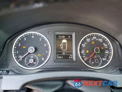 Zdjęcie 9 z 14 samochodu: 2018 VOLKSWAGEN TIGUAN LIMITED VIN:WVGAV7AX7JK003313 - miniatura