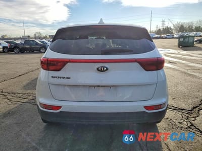 Zdjęcie 6 z 11 samochodu: 2018 KIA SPORTAGE LX VIN:KNDPMCAC4J7401234 - miniatura