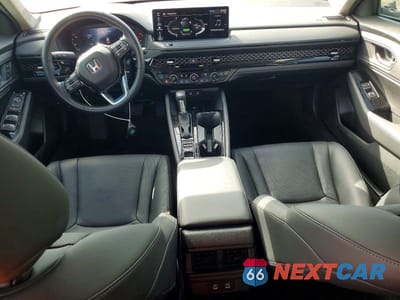 Zdjęcie 8 z 12 samochodu: 2024 HONDA ACCORD TOURING HYBRID VIN:1HGCY2F87RA071879 - miniatura