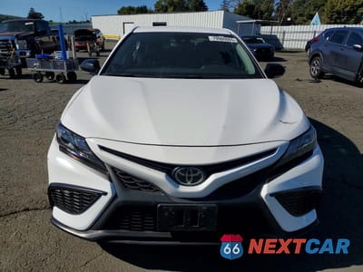 Piąte zdjęcie samochodu w środku: 2023 TOYOTA CAMRY SE VIN:4T1T11AK4PU773505 - miniatura