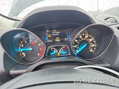 Zdjęcie 9 z 11 samochodu: 2017 FORD ESCAPE TITANIUM VIN:1FMCU0JD2HUB14181 - miniatura