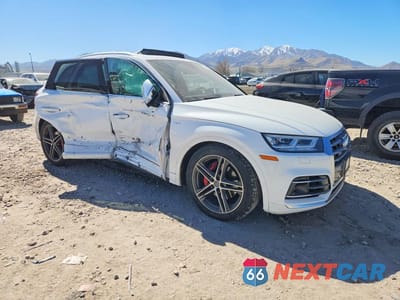 Czwarte zdjęcie samochodu z boku: 2018 AUDI SQ5 PRESTIGE VIN:WA1C4AFY7J2207571 - miniatura
