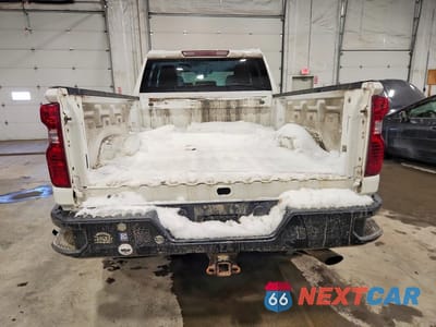 Zdjęcie 6 z 12 samochodu: 2020 CHEVROLET SILVERADO K2500 HEAVY DUTY VIN:1GC5YLE70LF198134 - miniatura