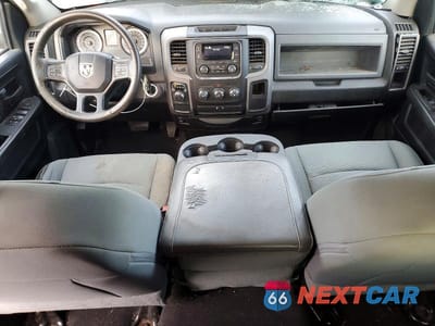 Zdjęcie 8 z 12 samochodu: 2019 RAM 1500 CLASSIC TRADESMAN VIN:1C6RR6FT0KS745881 - miniatura