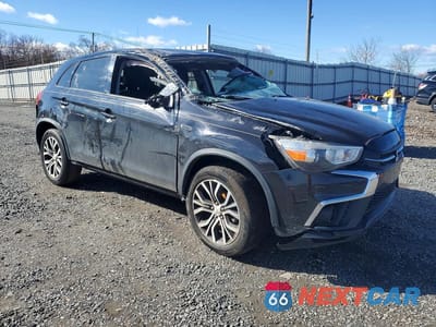 Czwarte zdjęcie samochodu z boku: 2018 MITSUBISHI OUTLANDER SPORT ES VIN:JA4AP3AUXJU023731 - miniatura