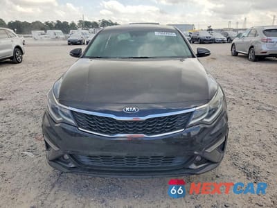 Piąte zdjęcie samochodu w środku: 2019 KIA OPTIMA S VIN:5XXGT4L35KG280583 - miniatura