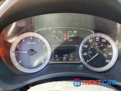 Zdjęcie 9 z 13 samochodu: 2015 NISSAN SENTRA SR VIN:3N1AB7APXFY230388 - miniatura