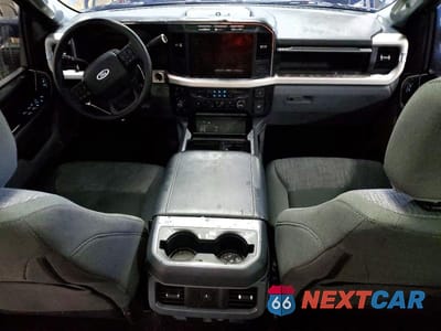 Zdjęcie 8 z 12 samochodu: 2024 FORD F350 SUPER DUTY VIN:1FT8W3BN8REE06393 - miniatura