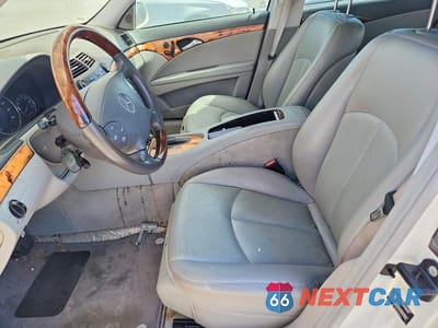 Zdjęcie 7 z 11 samochodu: 2006 MERCEDES-BENZ E 350 VIN:WDBUF56J66A834319 - miniatura