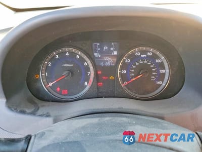 Zdjęcie 9 z 11 samochodu: 2017 HYUNDAI ACCENT SE VIN:KMHCT4AEXHU331397 - miniatura