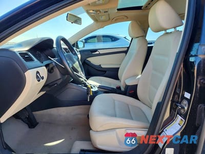 Zdjęcie 7 z 11 samochodu: 2011 VOLKSWAGEN JETTA SE VIN:3VWDZ7AJ8BM378586 - miniatura