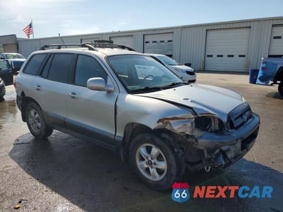 Czwarte zdjęcie samochodu z boku: 2006 HYUNDAI SANTA FE GLS VIN:KM8SC13D36U033799 - miniatura