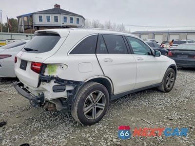 Trzecie zdjęcie samochodu z tyłu: 2019 MERCEDES-BENZ GLC 300 4MATIC VIN:WDC0G4KB4KV142367 - miniatura