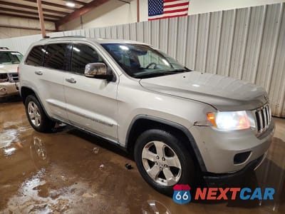 Czwarte zdjęcie samochodu z boku: 2011 JEEP GRAND CHEROKEE LIMITED VIN:1J4RR5GG7BC745143 - miniatura