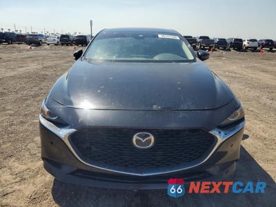 Piąte zdjęcie samochodu w środku: 2021 MAZDA 3 SELECT VIN:JM1BPABL9M1324453 - miniatura