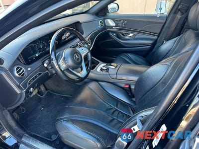 Zdjęcie 10 z 12 samochodu: 2019 MERCEDES-BENZ S 450 4MATIC VIN:WDDUG6EB4KA439487 - miniatura