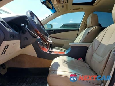 Zdjęcie 7 z 12 samochodu: 2012 LEXUS ES 350 BASE VIN:JTHBK1EG3C2496613 - miniatura