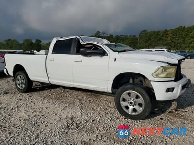 Czwarte zdjęcie samochodu z boku: 2018 RAM 2500 ST VIN:3C6UR5HL1JG261869 - miniatura