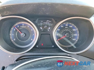 Zdjęcie 9 z 12 samochodu: 2013 HYUNDAI ELANTRA COUPE GS VIN:KMHDH6AE1DU007430 - miniatura