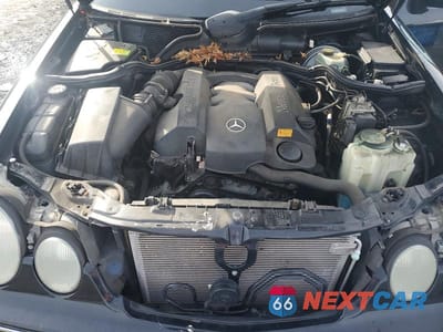 Zdjęcie 11 z 12 samochodu: 2000 MERCEDES-BENZ E 320 4MATIC VIN:WDBJF82JXYX038375 - miniatura