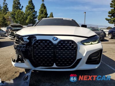 Piąte zdjęcie samochodu w środku: 2023 BMW 430XI VIN:WBA73AP01PCM17120 - miniatura
