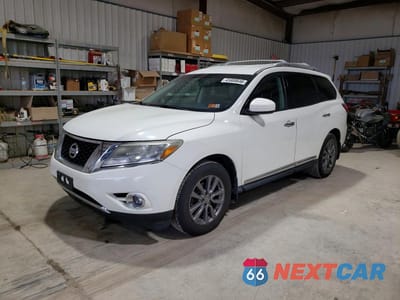 2015 NISSAN PATHFINDER S 5N1AR2MM4FC673444 - główne zdjęcie licytacji z USA - miniatura