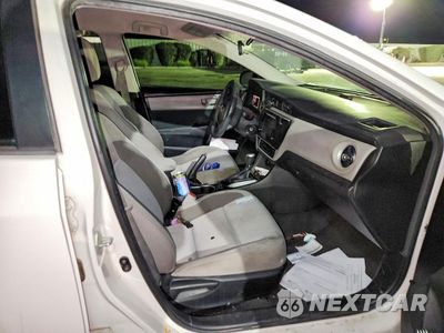 Zdjęcie 13 z 14 samochodu: 2017 TOYOTA COROLLA LE VIN:5YFBURHE8HP663190 - miniatura