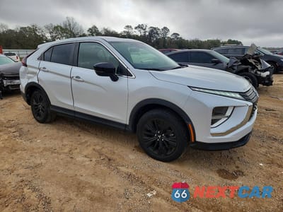 Czwarte zdjęcie samochodu z boku: 2022 MITSUBISHI ECLIPSE CROSS LE VIN:JA4ATVAA1NZ005012 - miniatura