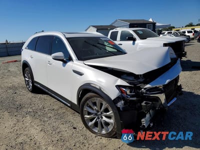 Czwarte zdjęcie samochodu z boku: 2024 MAZDA CX-90 PREMIUM VIN:JM3KKDHD9R1121612 - miniatura