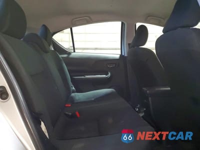 Zdjęcie 10 z 13 samochodu: 2016 TOYOTA PRIUS C TWO VIN:JTDKDTB3XG1118454 - miniatura