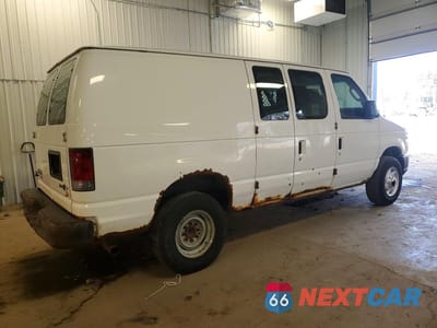 Trzecie zdjęcie samochodu z tyłu: 2011 FORD ECONOLINE E250 VAN VIN:1FTNE2EL2BDB23221 - miniatura