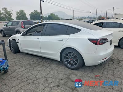 Drugie zdjęcie samochodu z przodu: 2022 TESLA MODEL 3 VIN:5YJ3E1EA6NF109819 - miniatura