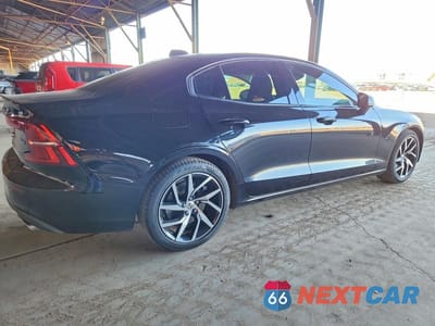 Trzecie zdjęcie samochodu z tyłu: 2019 VOLVO S60 T6 MOMENTUM VIN:7JRA22TKXKG007430 - miniatura