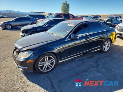 2012 MERCEDES-BENZ C 250 WDDGF4HB2CA615843 - główne zdjęcie licytacji z USA - miniatura