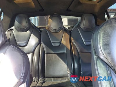 Zdjęcie 10 z 13 samochodu: 2017 TESLA MODEL X VIN:5YJXCAE25HF038102 - miniatura