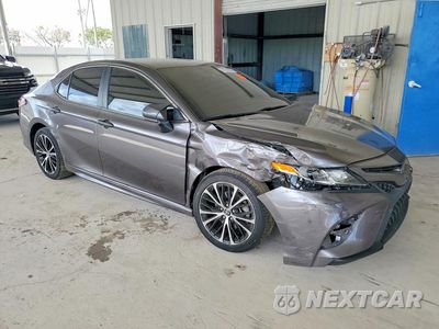 Czwarte zdjęcie samochodu z boku: 2019 TOYOTA CAMRY SE VIN:4T1B11HK6KU686652 - miniatura
