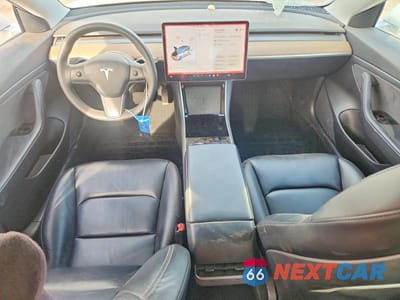 Zdjęcie 8 z 11 samochodu: 2020 TESLA MODEL 3 VIN:5YJ3E1EAXLF804222 - miniatura
