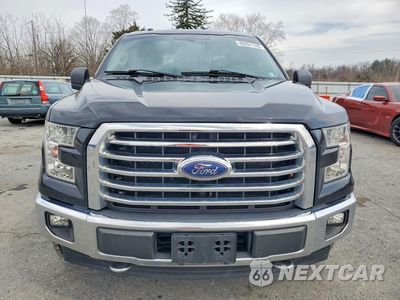 Piąte zdjęcie samochodu w środku: 2017 FORD F150 SUPERCREW VIN:1FTEW1EG6HFC06920 - miniatura