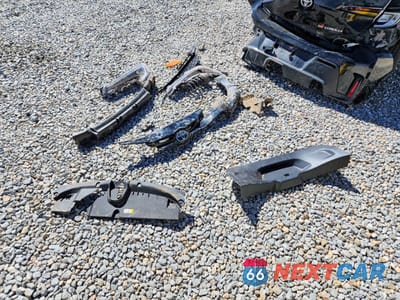 Zdjęcie 12 z 14 samochodu: 2025 TOYOTA GR COROLLA CORE VIN:JTNABAAE4SA020419 - miniatura