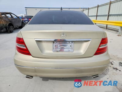 Zdjęcie 6 z 11 samochodu: 2012 MERCEDES-BENZ C 300 4MATIC VIN:WDDGF8BB3CR224282 - miniatura