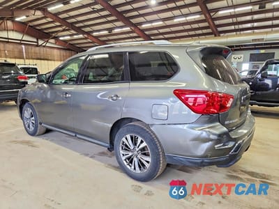 Drugie zdjęcie samochodu z przodu: 2019 NISSAN PATHFINDER SV VIN:5N1DR2MM6KC598754 - miniatura