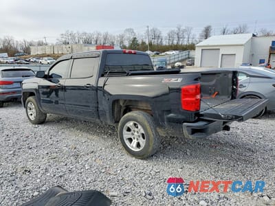 Drugie zdjęcie samochodu z przodu: 2016 CHEVROLET SILVERADO K1500 LT VIN:3GCUKREC3GG213128 - miniatura