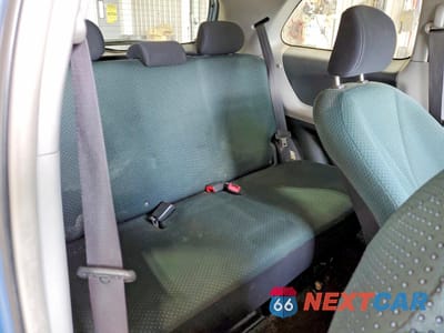 Zdjęcie 10 z 12 samochodu: 2008 TOYOTA YARIS BASE VIN:JTDJT923885218841 - miniatura